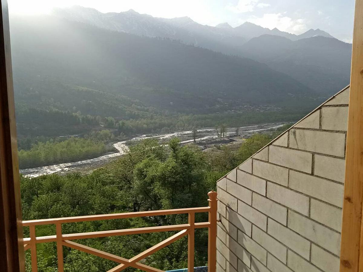 God'S Land Panzió Manāli Kültér fotó
