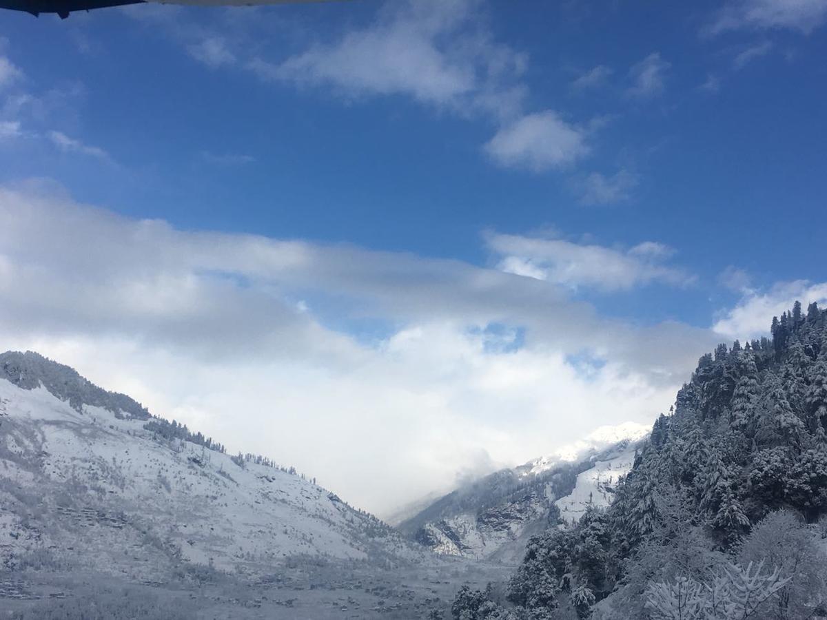 God'S Land Panzió Manāli Kültér fotó